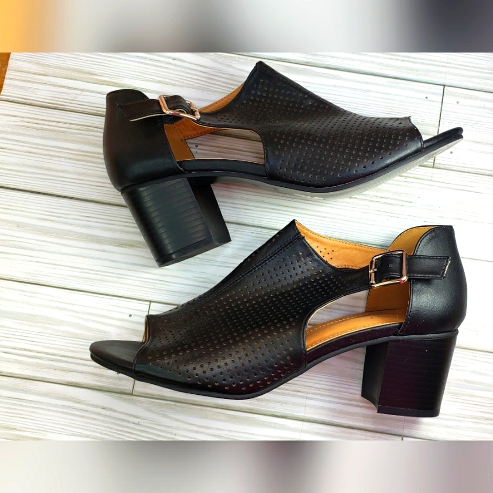 Dream Pairs black open-toed heels size 9½ NWOT (sw107)